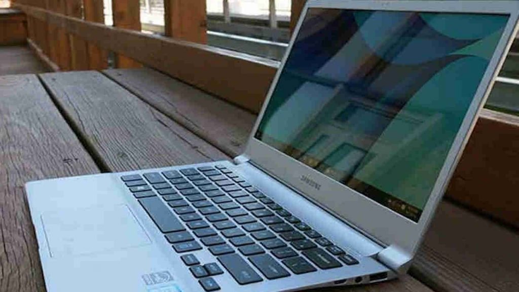 Come dividere lo schermo in due o più parti su Windows 10 1